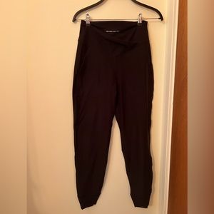 NWT M joggers